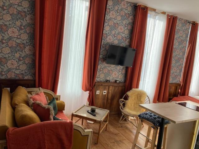 Une Maison De Famille オロロン・サント・マリー エクステリア 写真